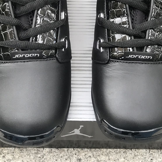 Jordan Air yordan 17 0G Low Black Chrome Sneaker    303891-004 - DopestKickz