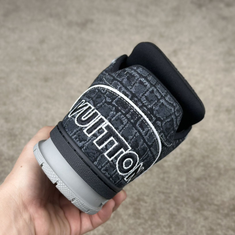 Louis Vuitton LV Trainer Sneaker  1ADE2V - DopestKickz