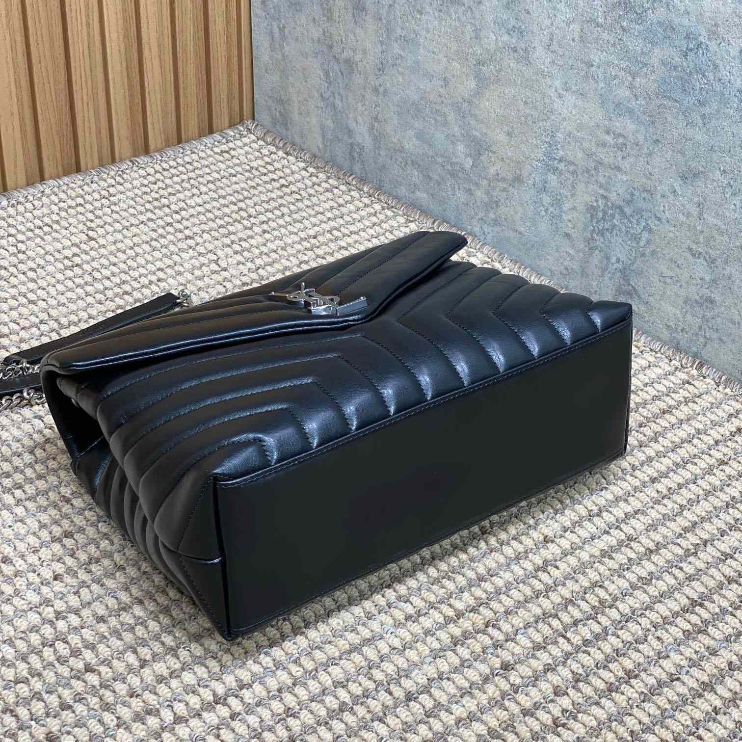 Saint Laurent Loulou Shoulder Bag   32x22x11cm - DopestKickz