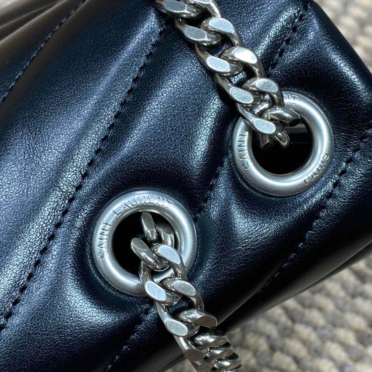 Saint Laurent Loulou Shoulder Bag   32x22x11cm - DopestKickz