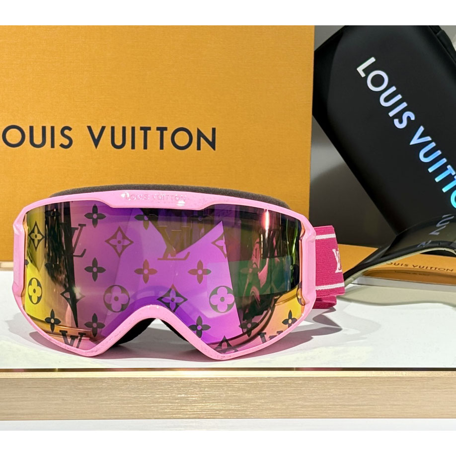 Louis Vuitton LV Snow Mask     - DopestKickz