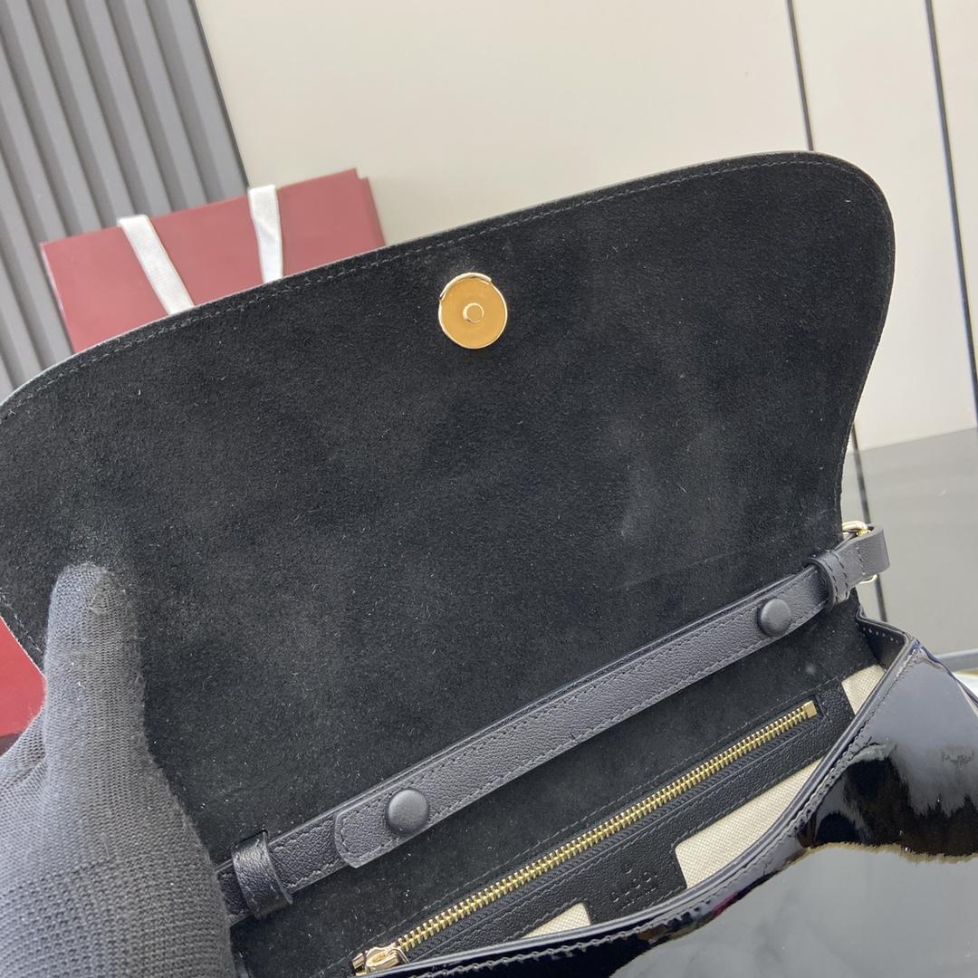 Gucci Blondie Small Shoulder Bag - DopestKickz