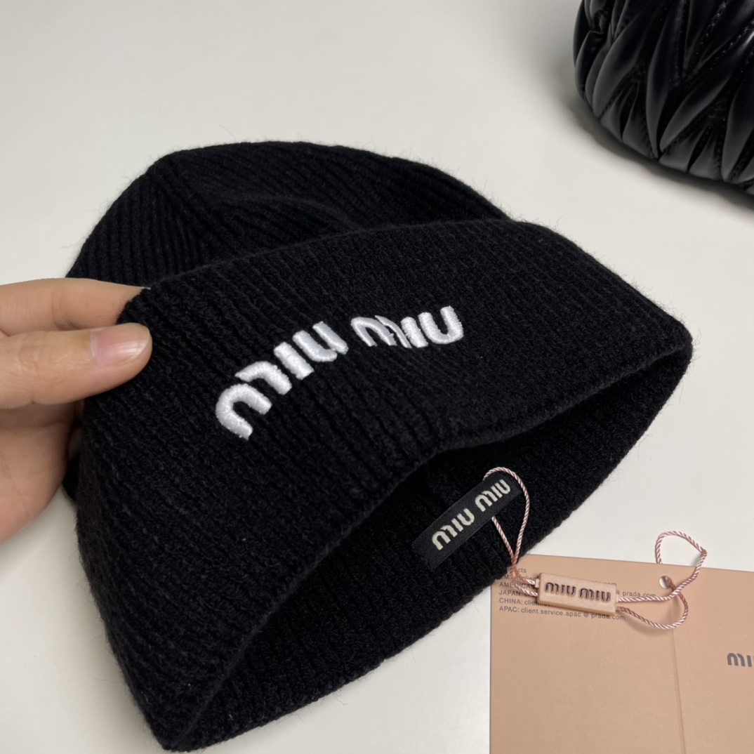 Miu Miu  Beanie  - DopestKickz
