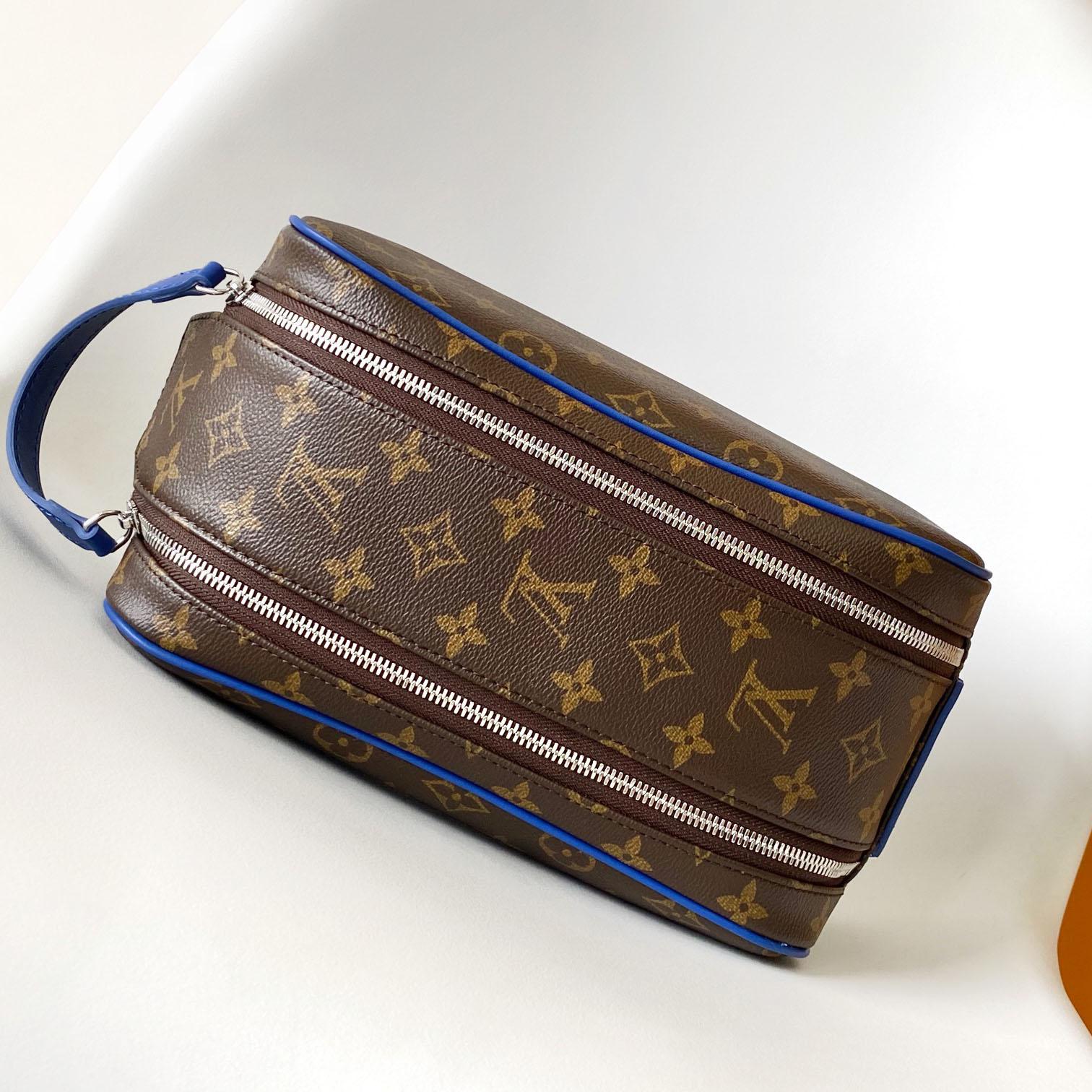 Louis Vuitton Dopp Kit    M12642 - DopestKickz