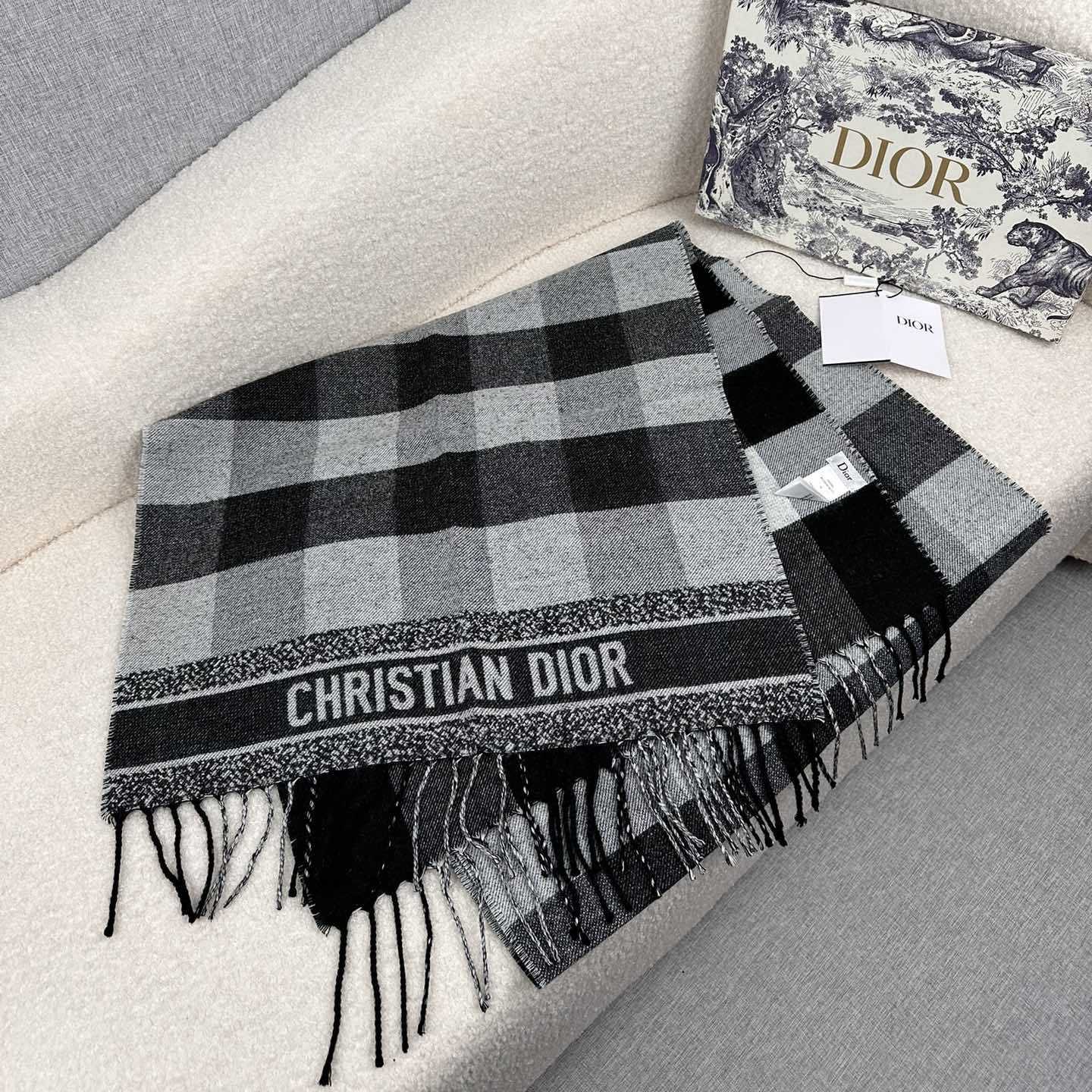 Dior Check'N'Dior Scarf - DopestKickz