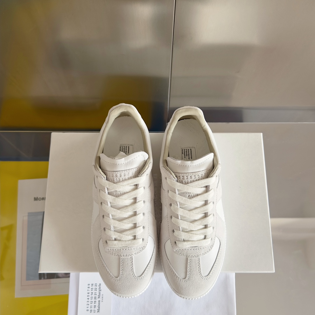 Maison Margiela Low-top Sneakers - DopestKickz