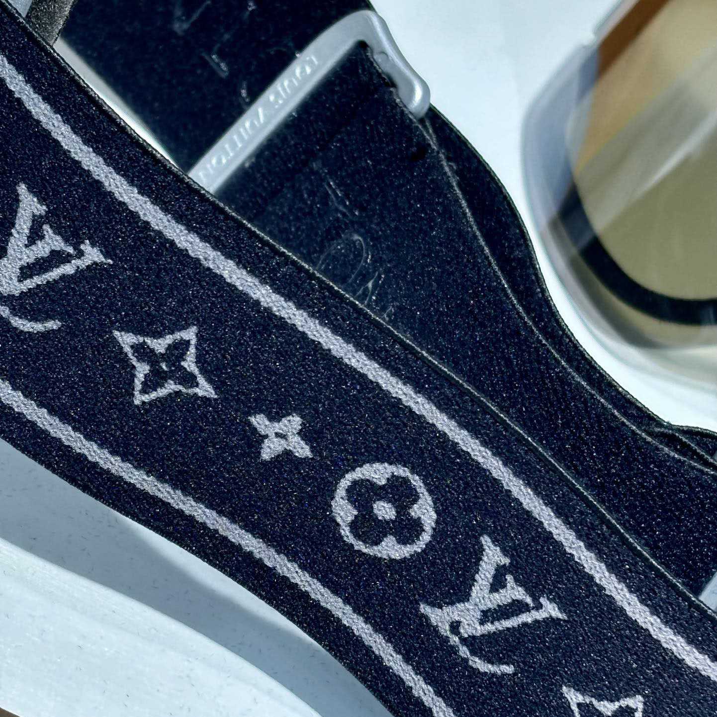 Louis Vuitton LV Snow Mask     - DopestKickz