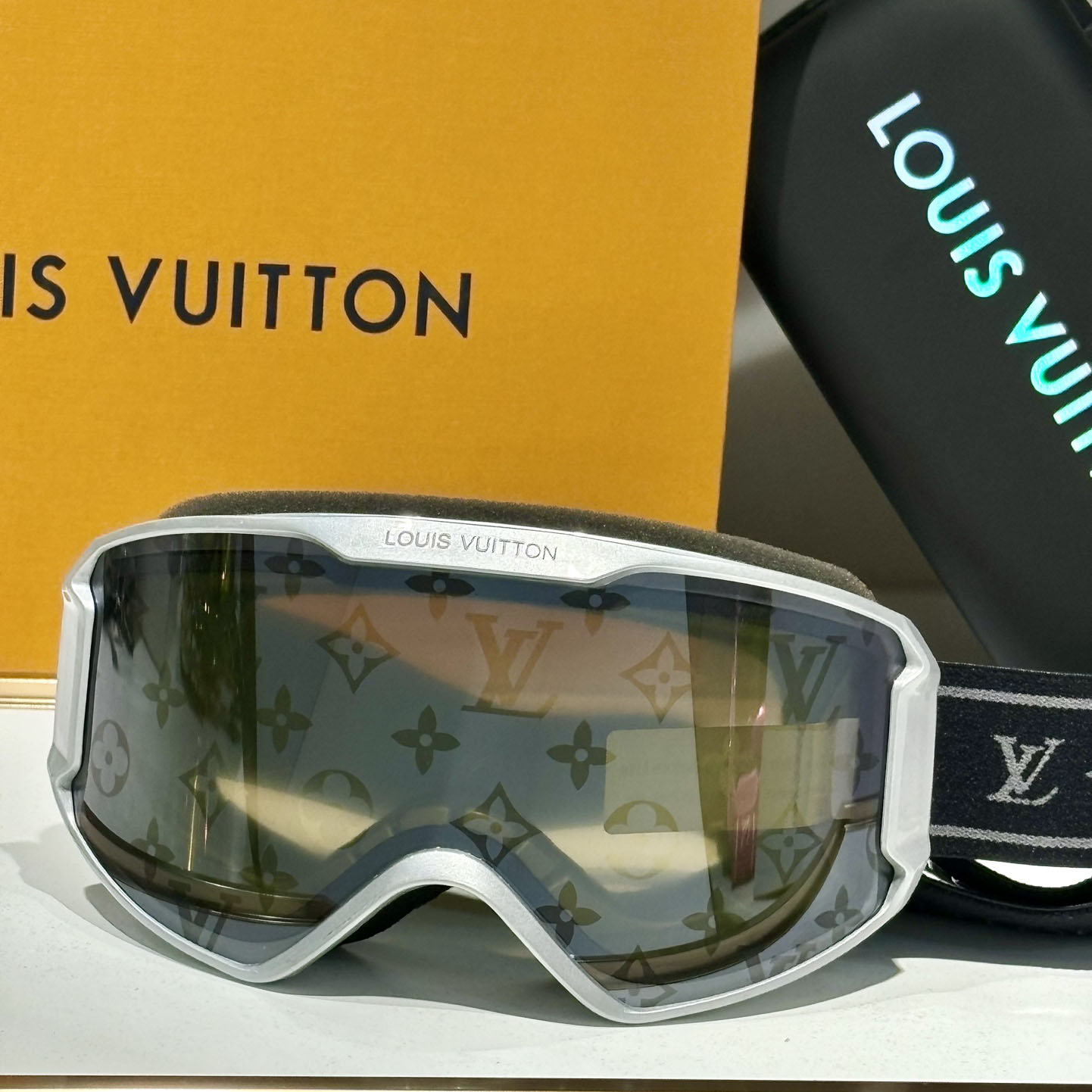 Louis Vuitton LV Snow Mask     - DopestKickz