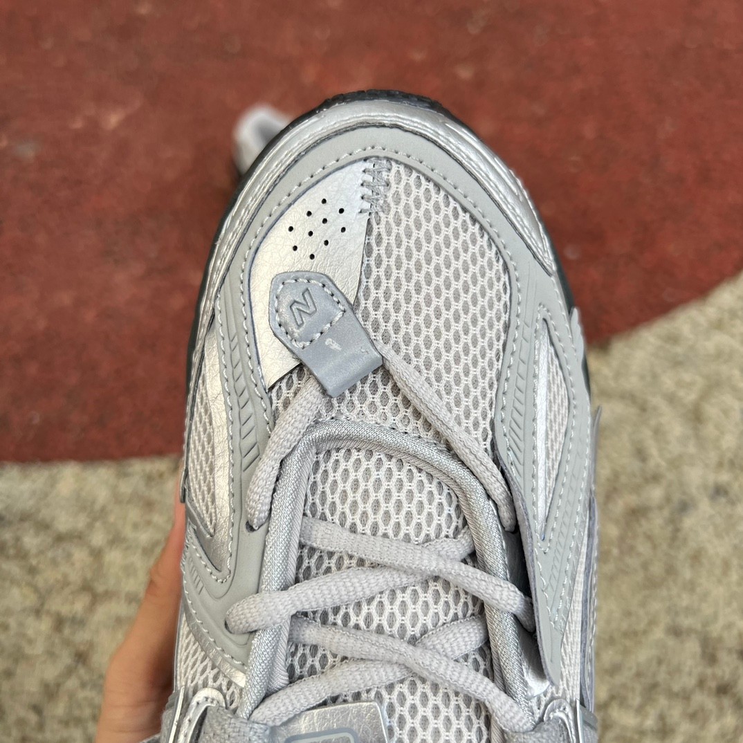 New Balance 1906R Sneakers      M1906AAF - DopestKickz