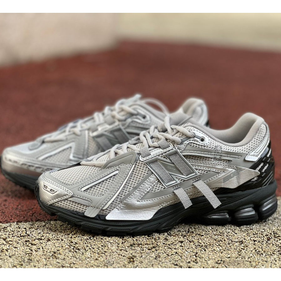 New Balance 1906R Sneakers      M1906AAF - DopestKickz