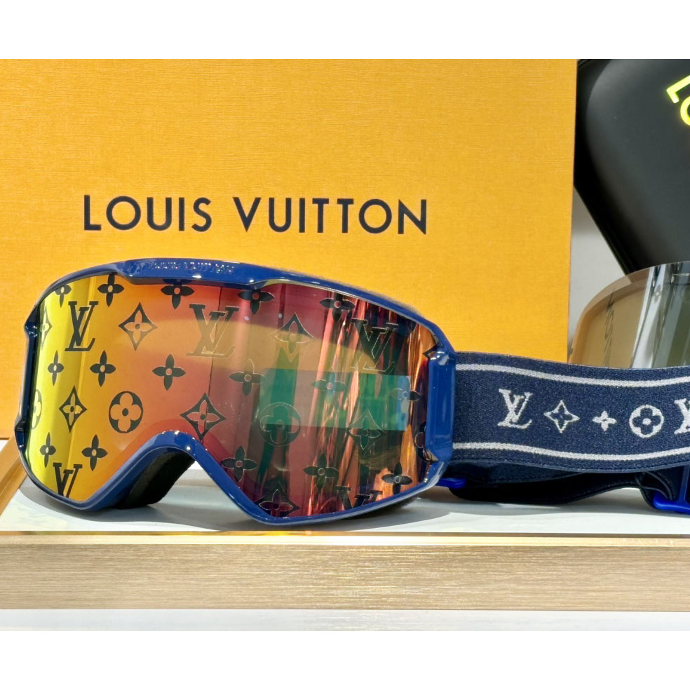 Louis Vuitton LV Snow Mask     - DopestKickz
