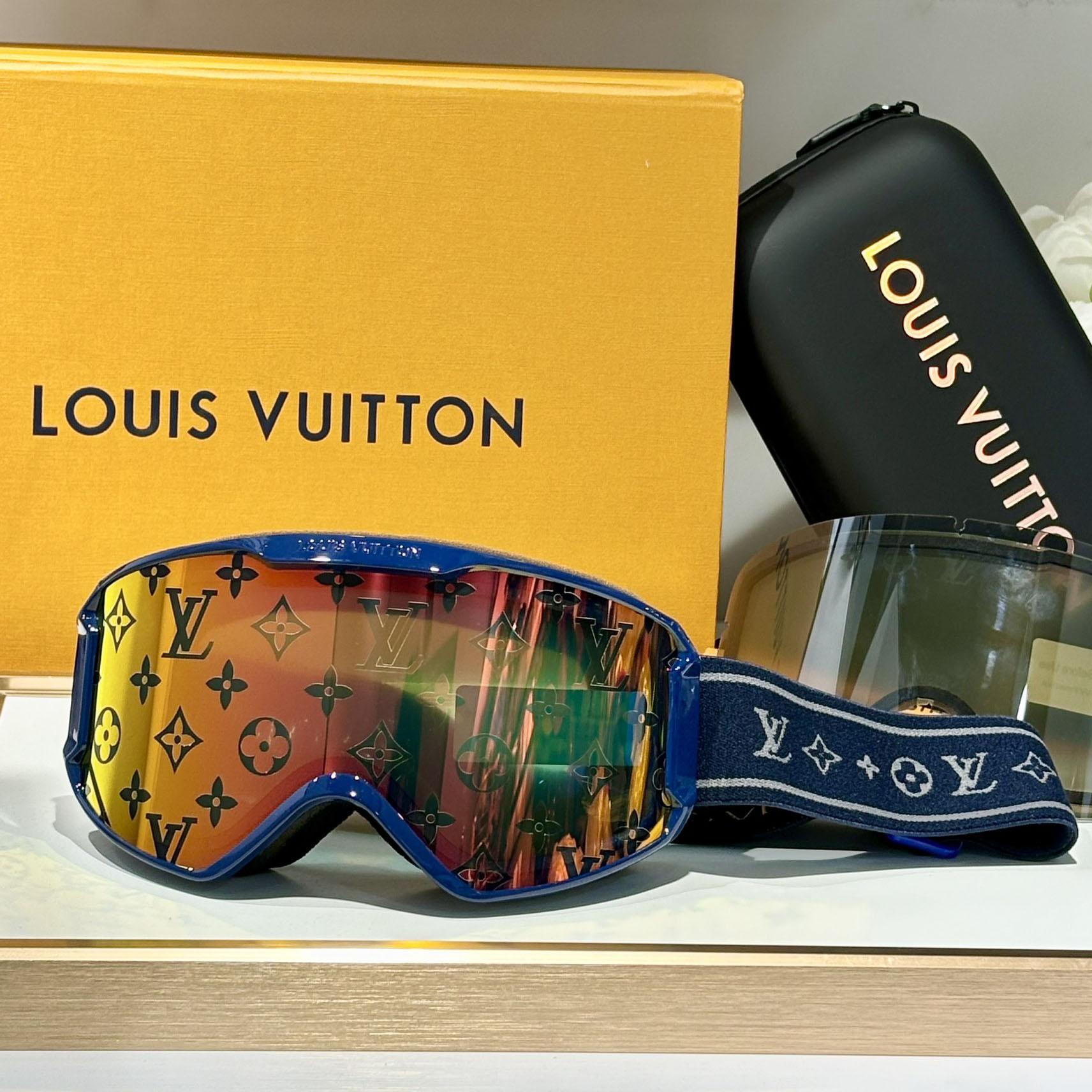 Louis Vuitton LV Snow Mask     - DopestKickz