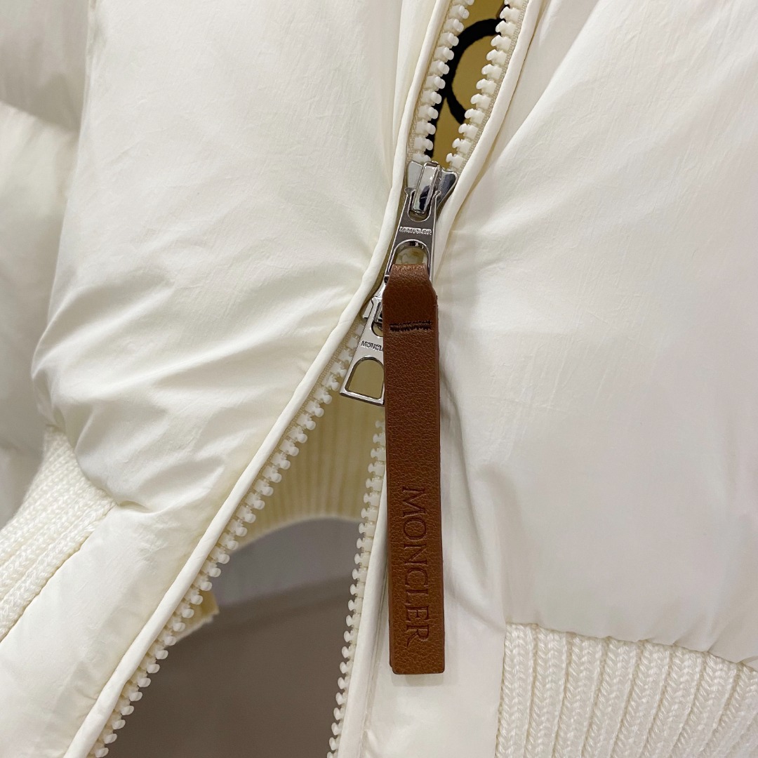 Moncler Jadeite Short Down Jacket - DopestKickz