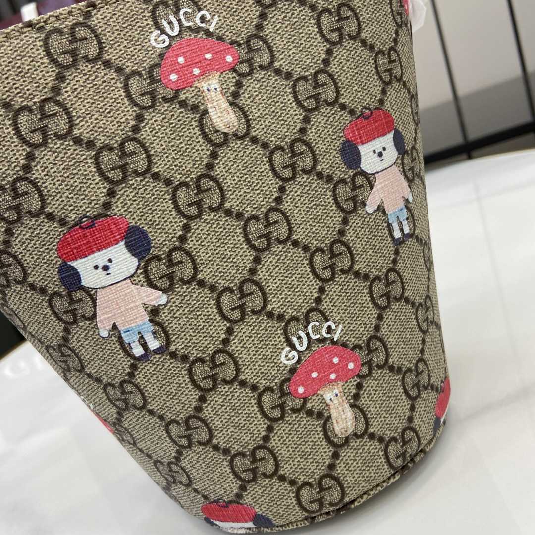 Gucci Children's Printed GG Bucket Bag  - DopestKickz
