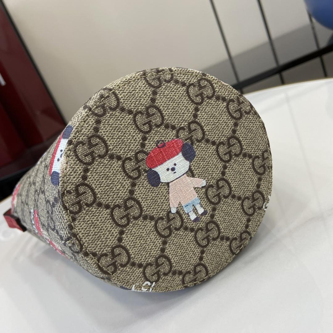 Gucci Children's Printed GG Bucket Bag  - DopestKickz