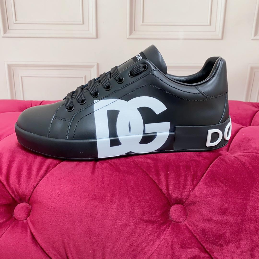 Dolce & Gabbana Logo Printed Portofino Sneakers - DopestKickz