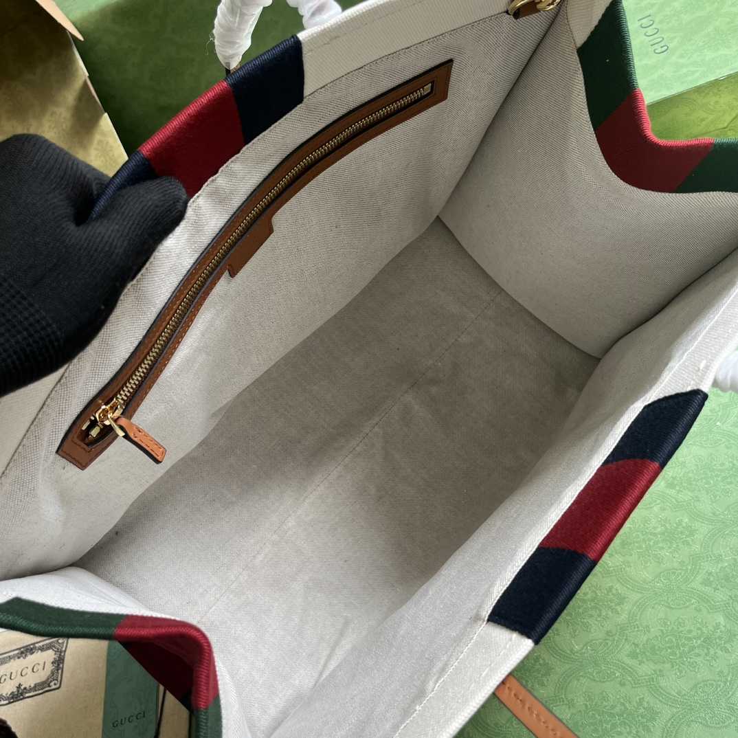 Gucci Interlocking G Large Canvas Tote Bag   44-35-22.5cm - DopestKickz