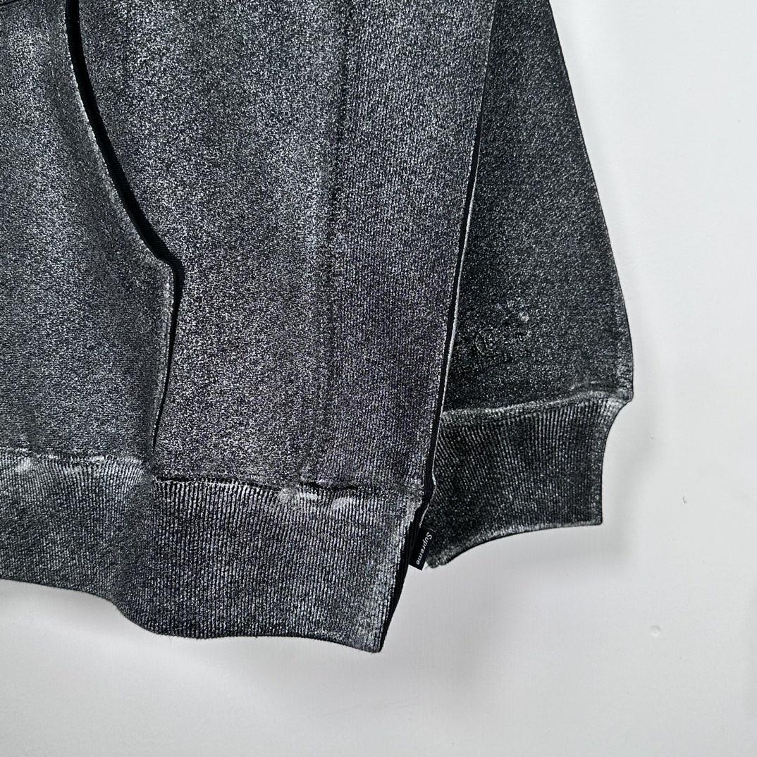 Supreme x MM6 Maison Margiela Foil Box Logo Hoodie - DopestKickz