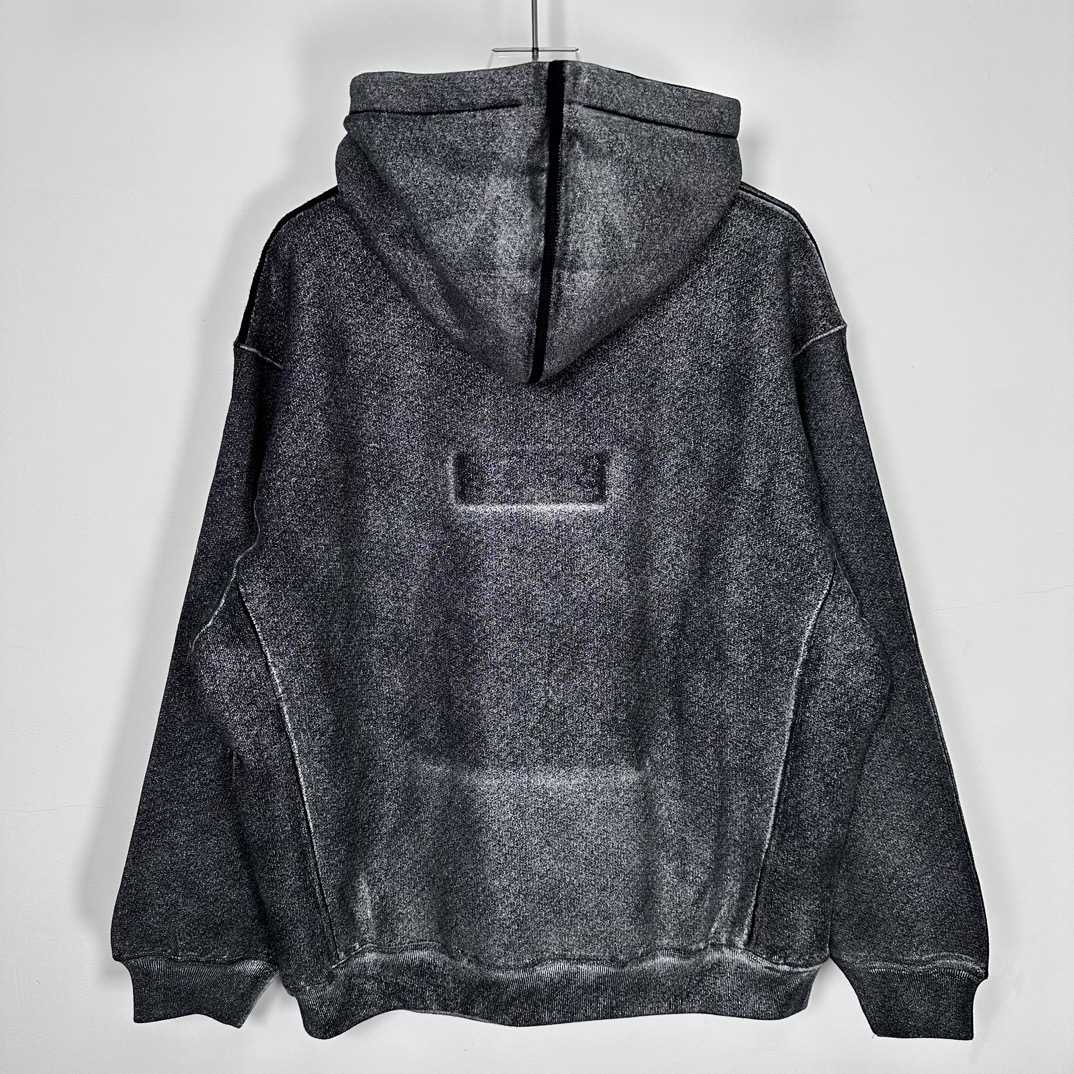 Supreme x MM6 Maison Margiela Foil Box Logo Hoodie - DopestKickz