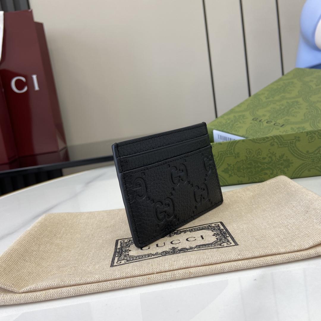 Gucci GG Emblem Card Case  - DopestKickz