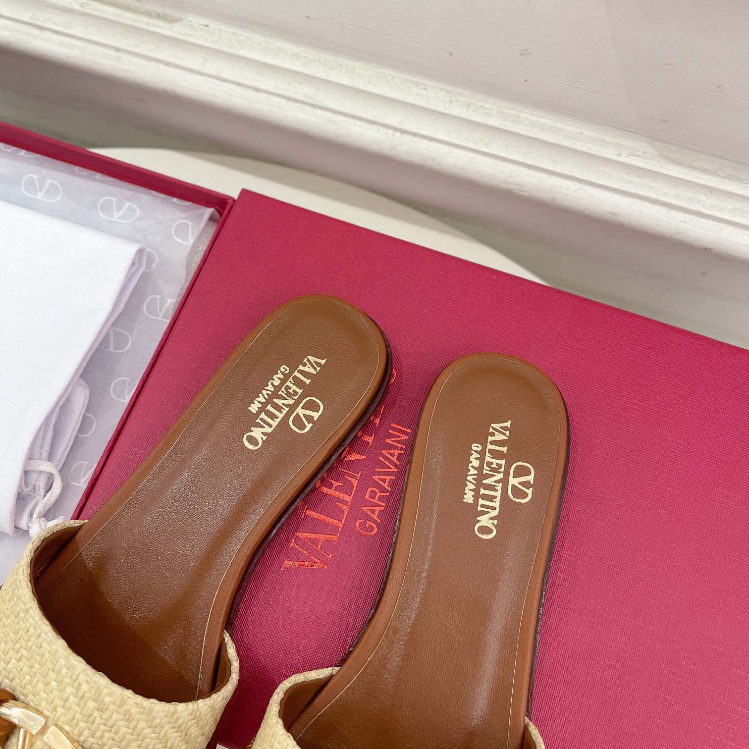 Valenti Garavani VLogo Raffia-trimmed Leather Slides - DopestKickz