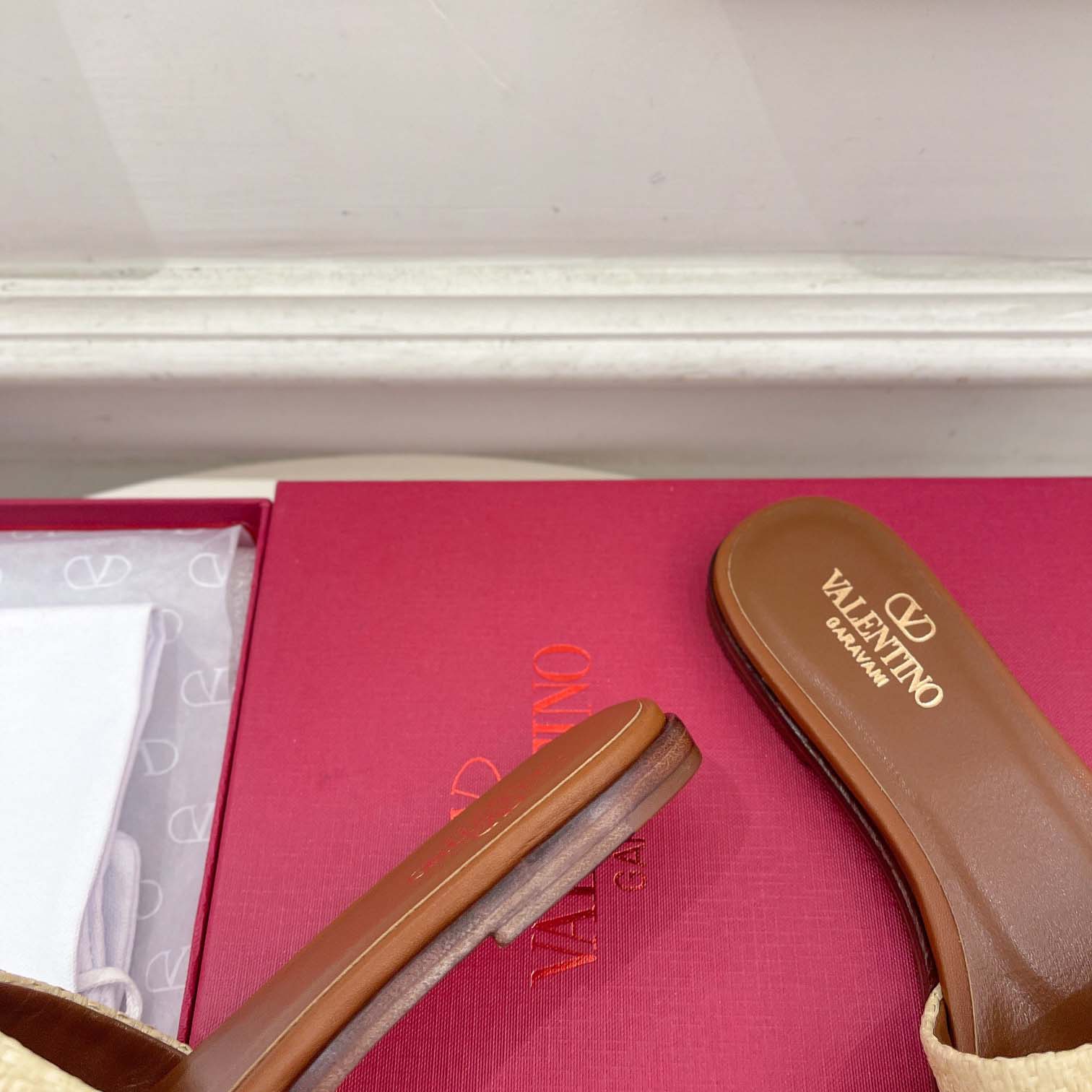 Valenti Garavani VLogo Raffia-trimmed Leather Slides - DopestKickz