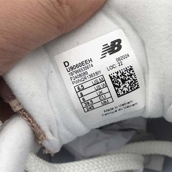  New Balance NB 9060 Sneakers      U9060EEH  - DopestKickz