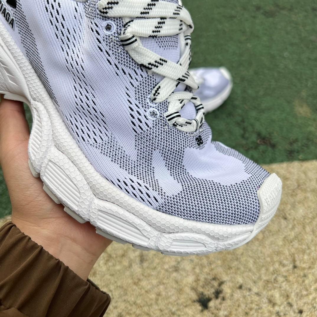 Balenciaga Under Armour® 3XL Knit Sneaker In White And Black Polyester - DopestKickz