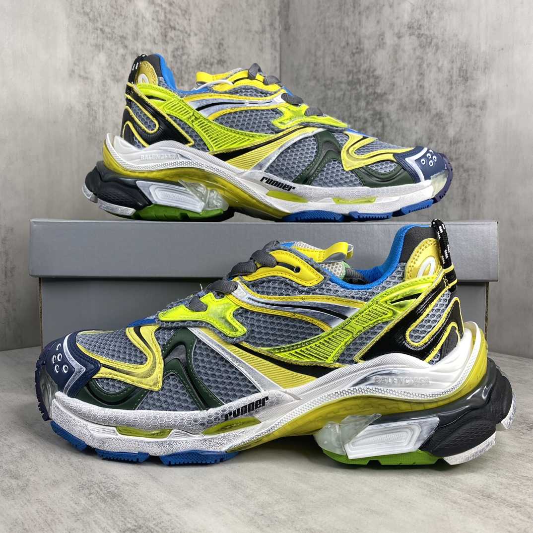 Balenciaga Runner 2.0 Sneaker  - DopestKickz