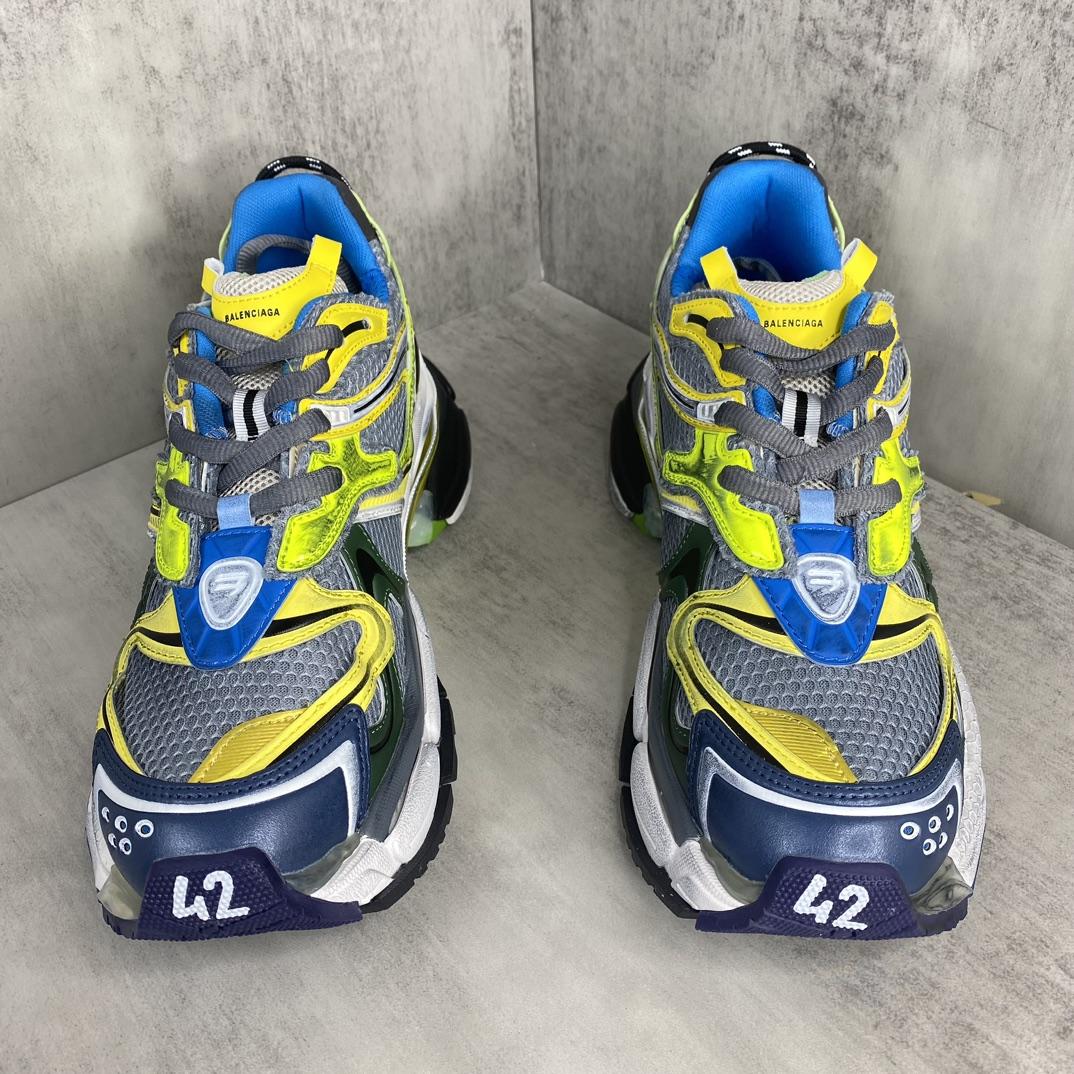 Balenciaga Runner 2.0 Sneaker  - DopestKickz