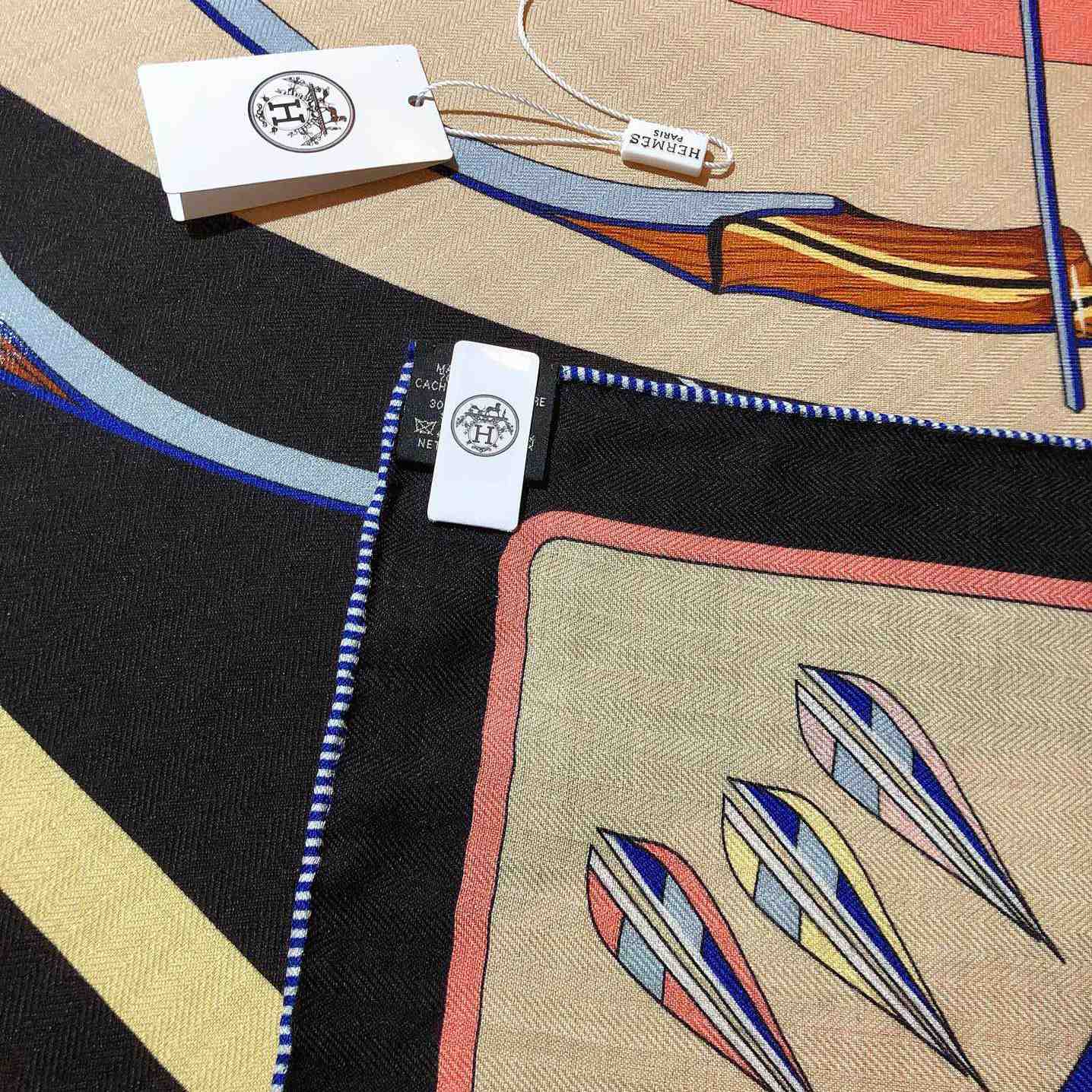 Hermes Giant Triangle - DopestKickz