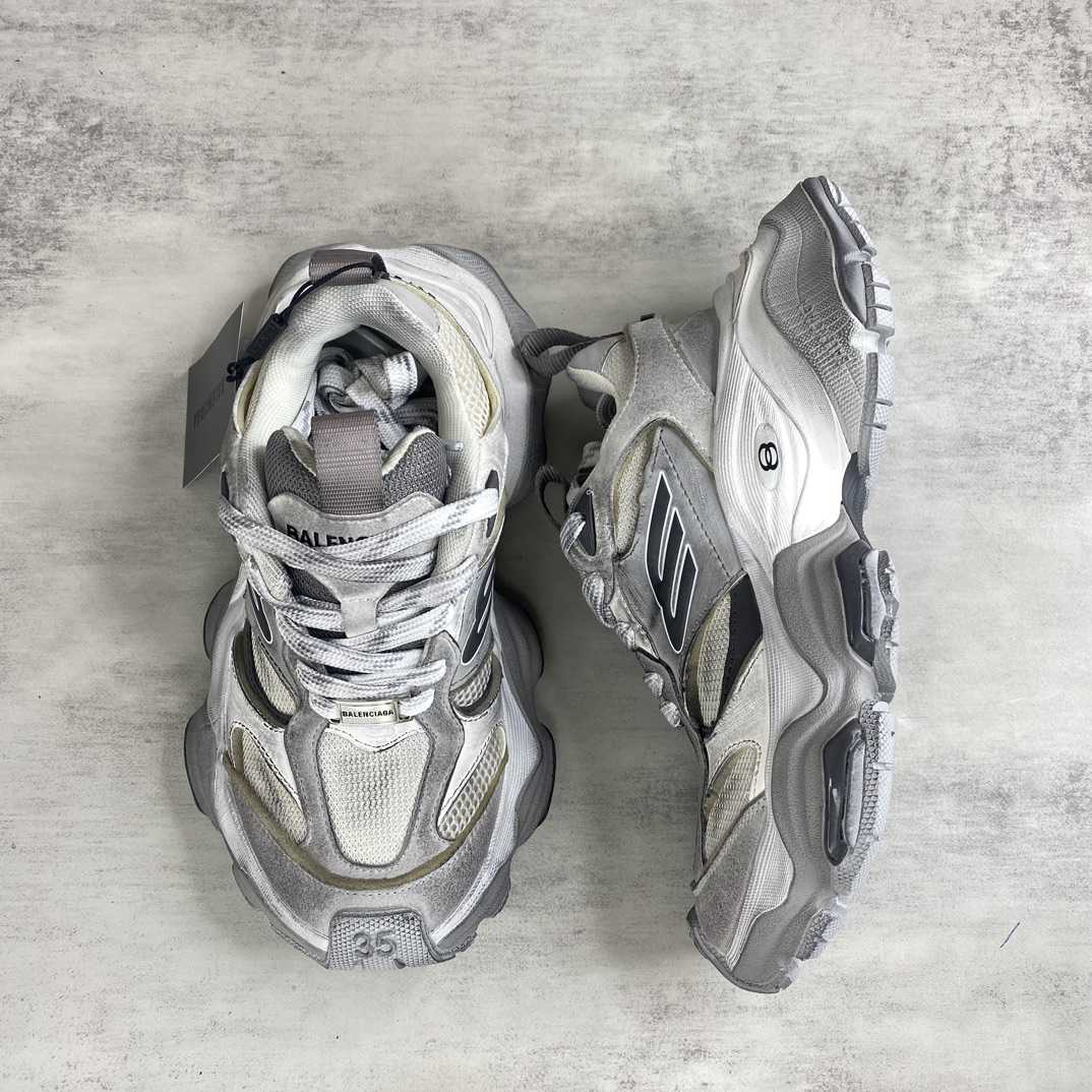 Balenciaga Cargo Sneaker - DopestKickz