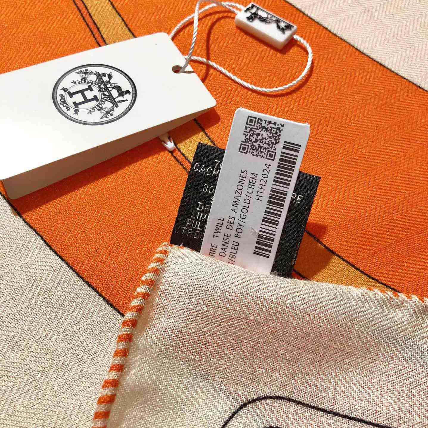 Hermes Giant Triangle - DopestKickz