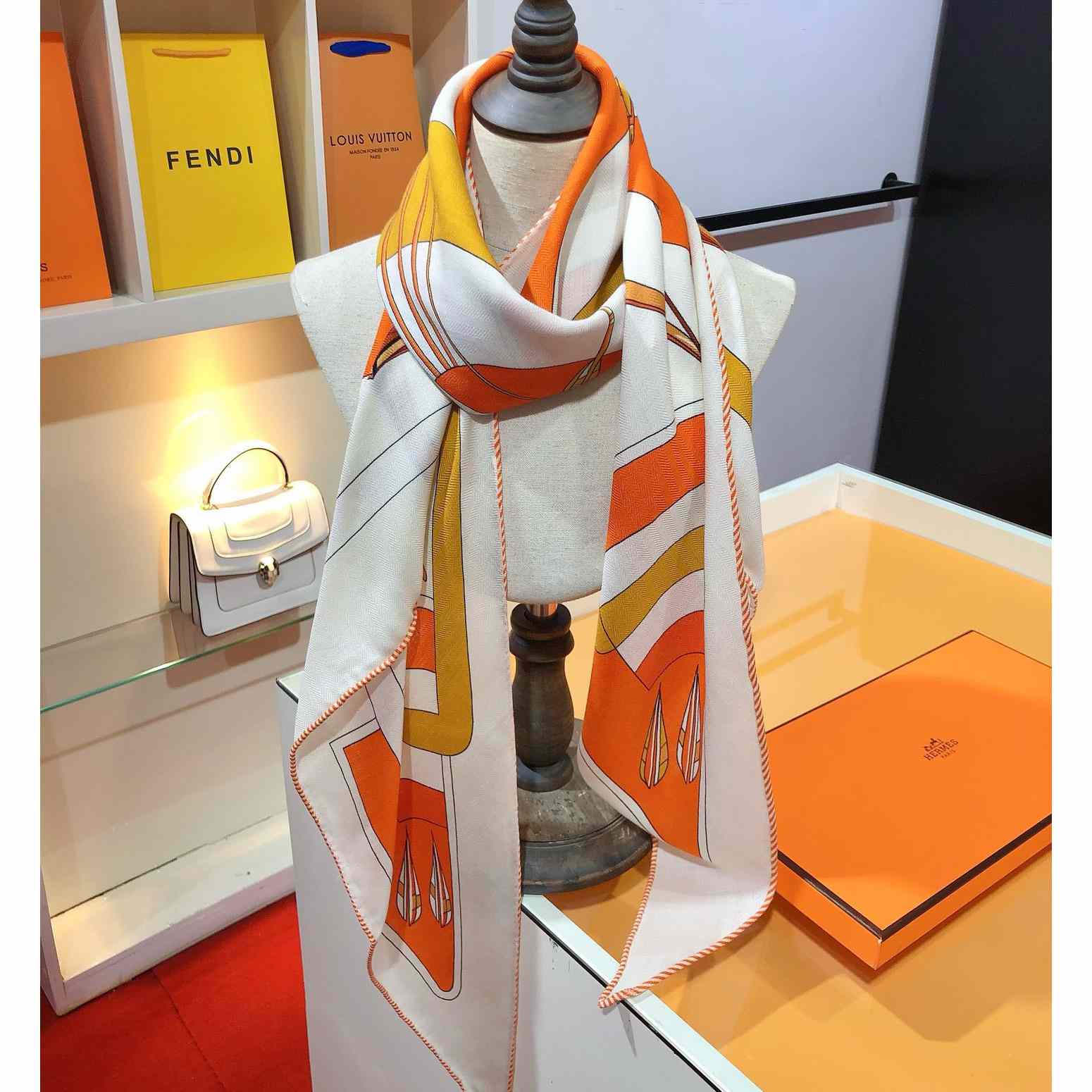 Hermes Giant Triangle - DopestKickz