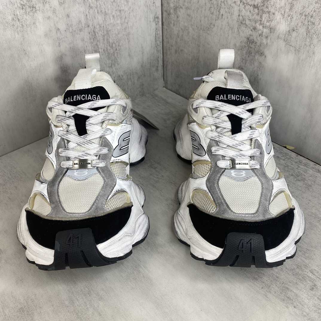 Balenciaga Cargo Sneaker - DopestKickz