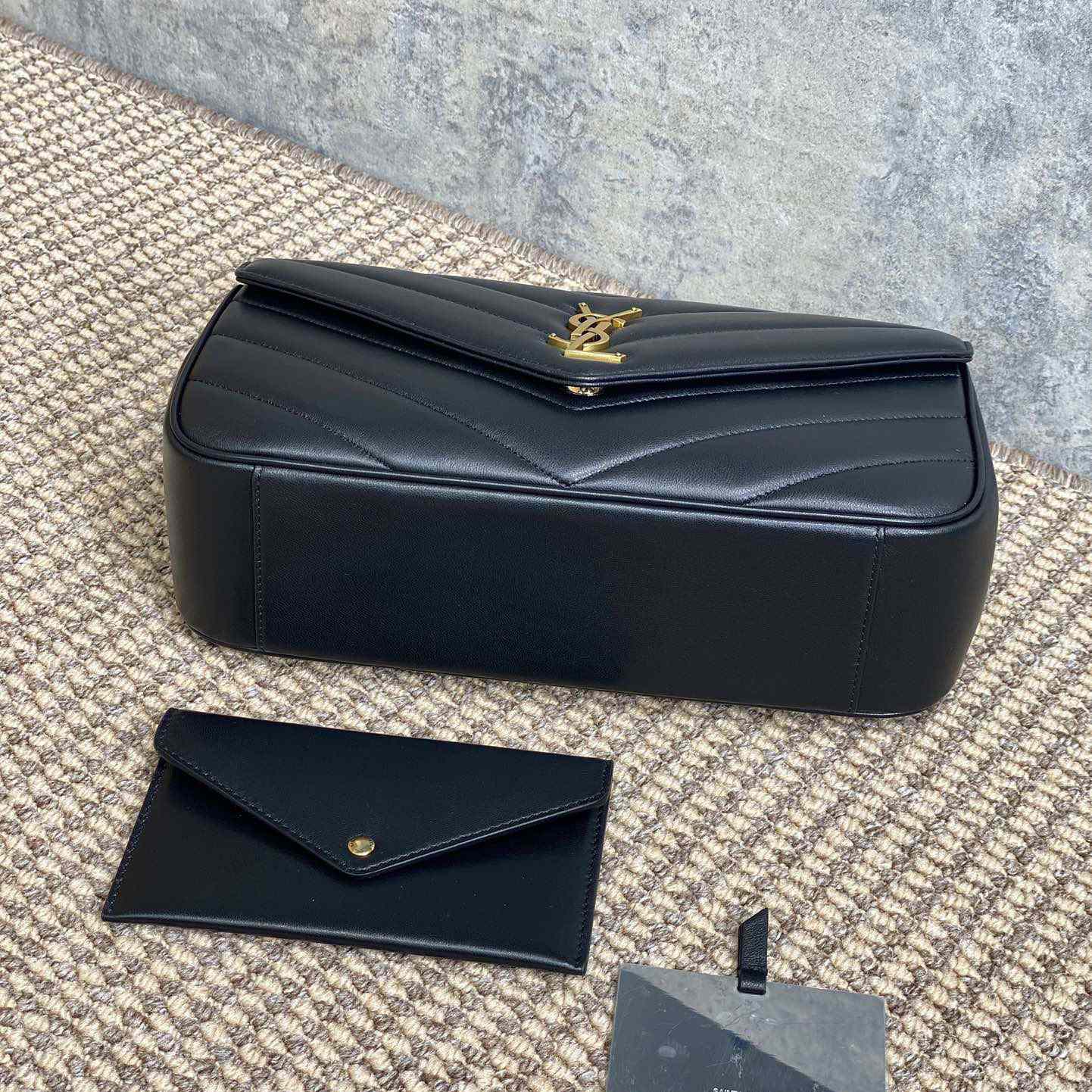 Saint Laurent Loulou Medium In Matelasse Lambskin - DopestKickz