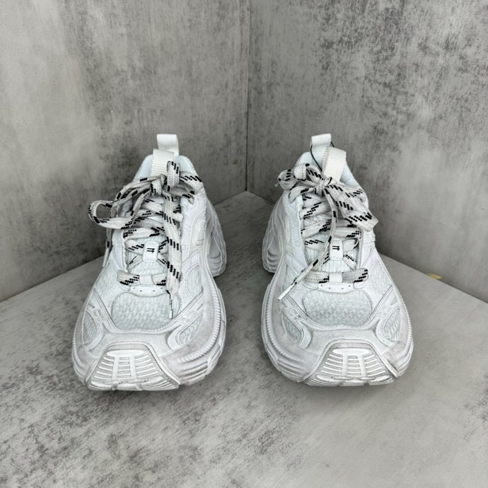 Balenciaga 6XL Sneaker In White - DopestKickz