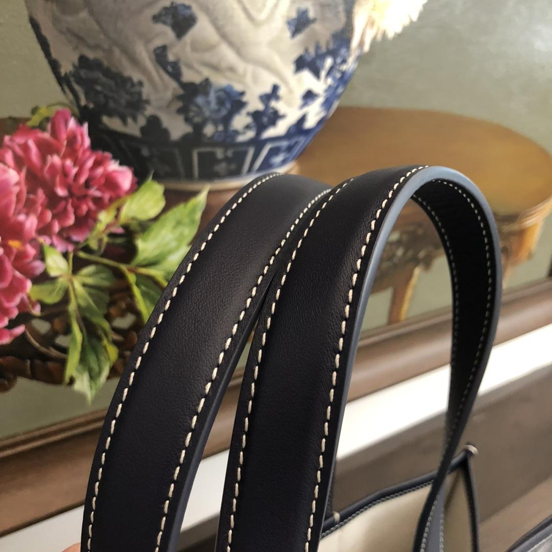 Goyard Villette Tote Bag MM  - DopestKickz