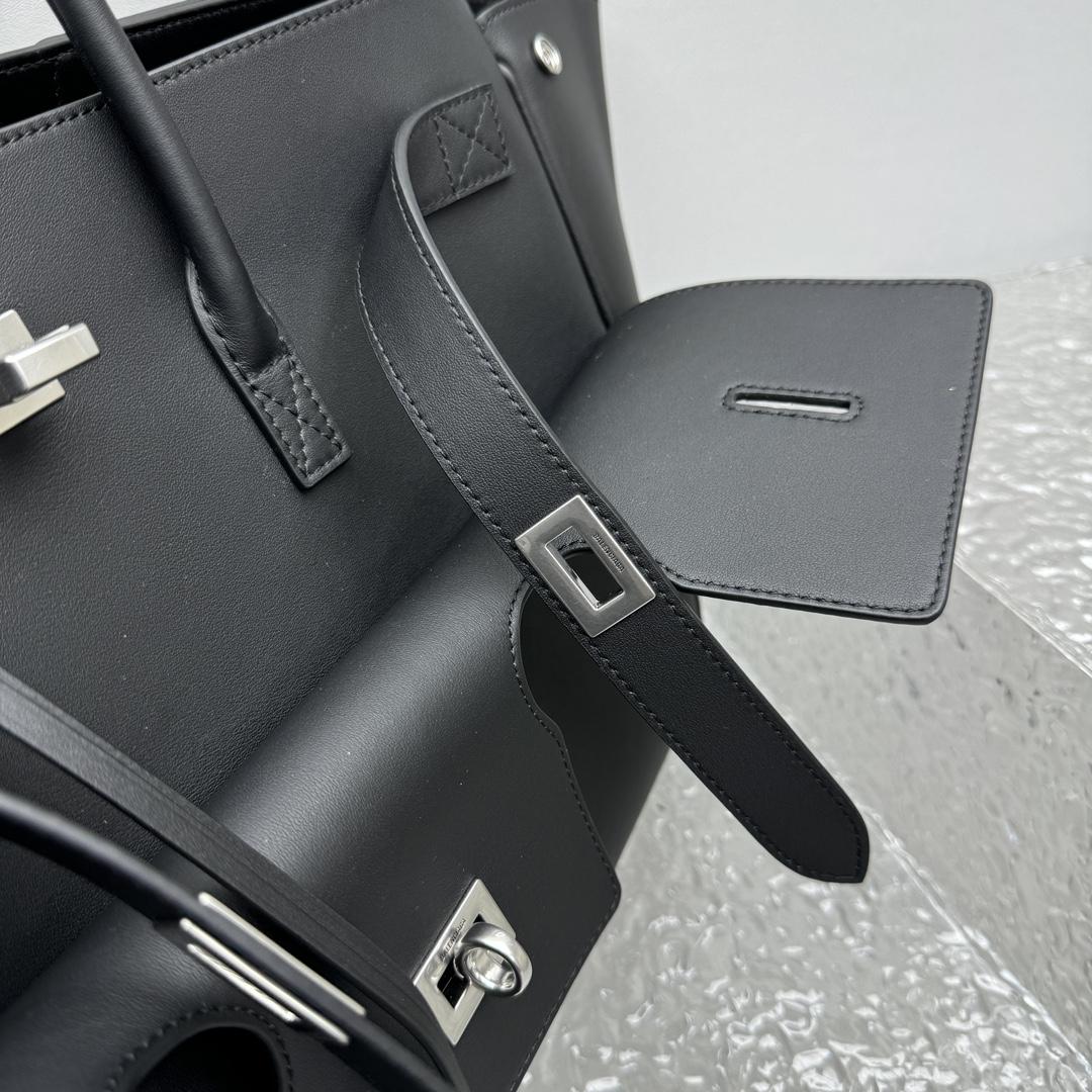 Balenciaga Bel Air Medium Carry All Bag In Black  - DopestKickz