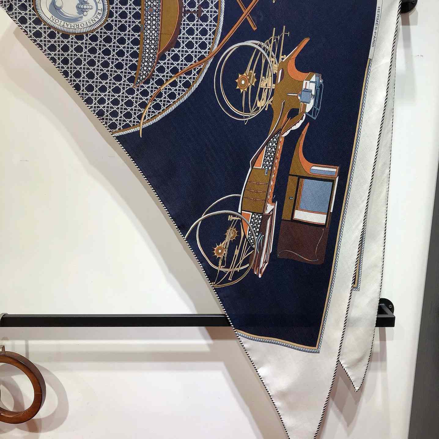 Hermes Giant Triangle - DopestKickz