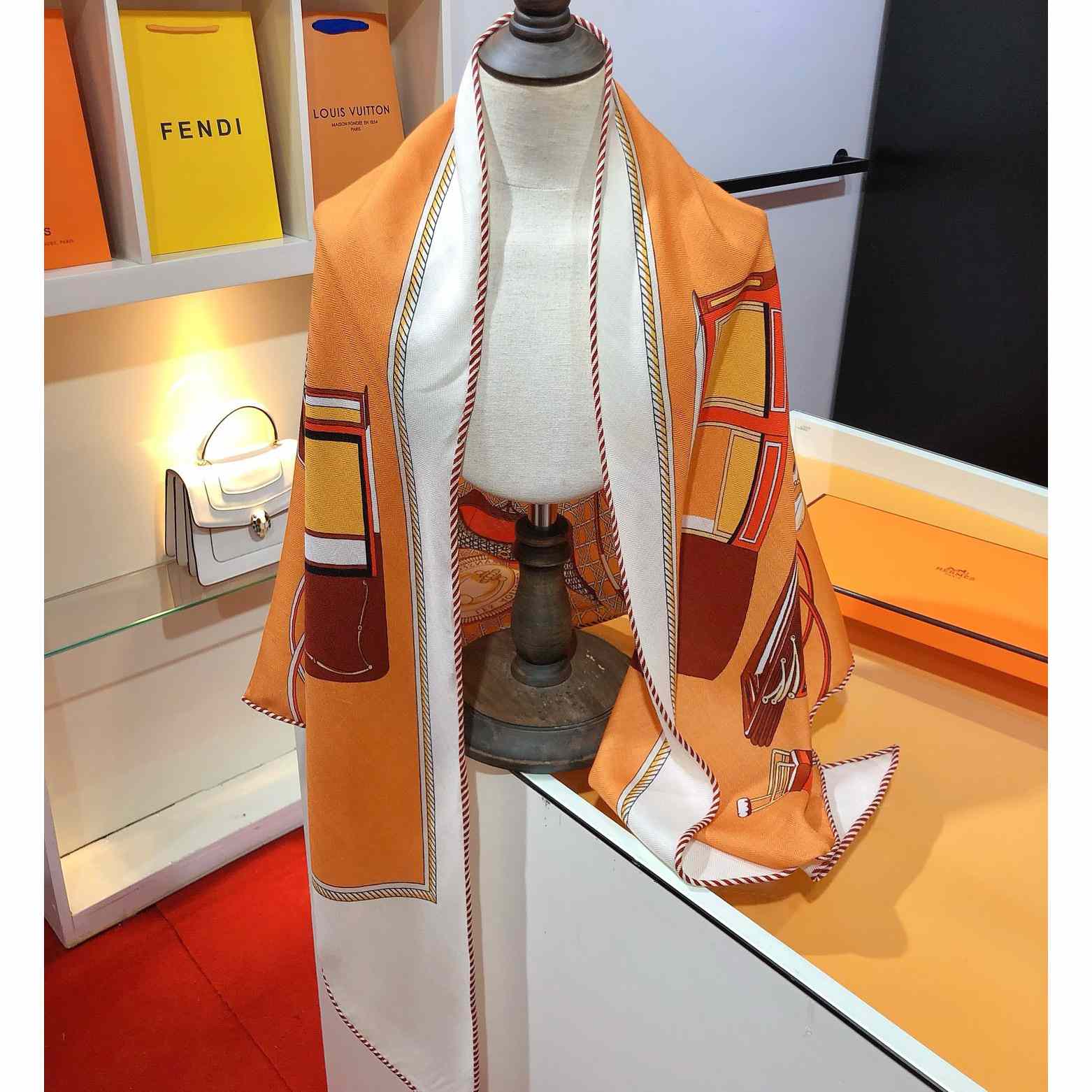 Hermes Giant Triangle - DopestKickz