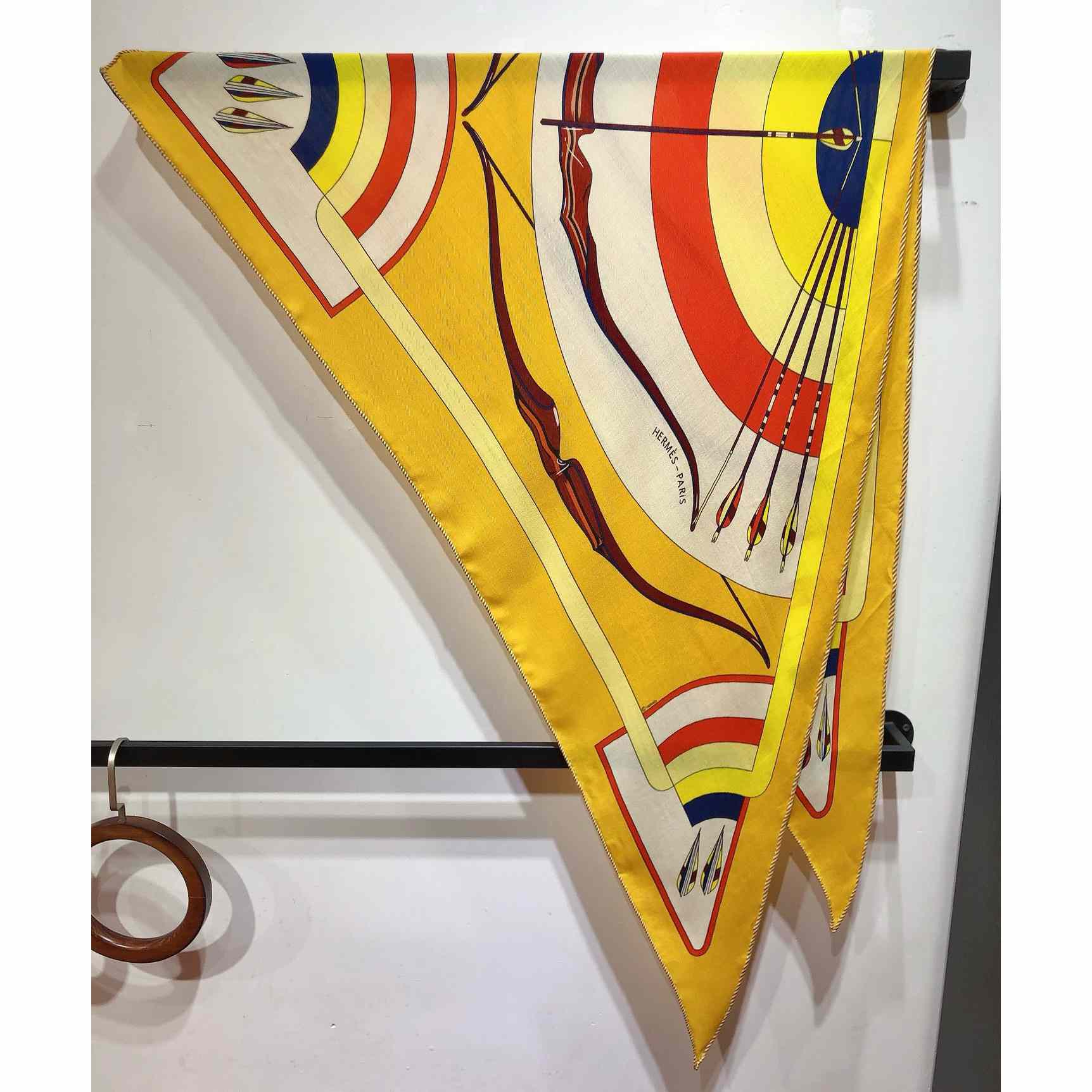 Hermes Giant Triangle - DopestKickz