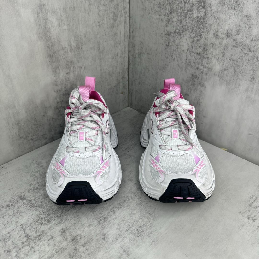 Balenciaga 6XL Sneaker In White, Light pink, Grey And Black - DopestKickz