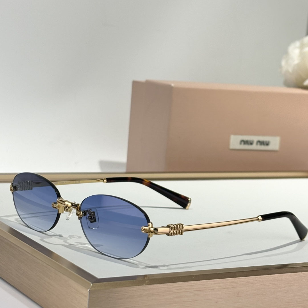 Miu Miu Logo Sunglasses - DopestKickz
