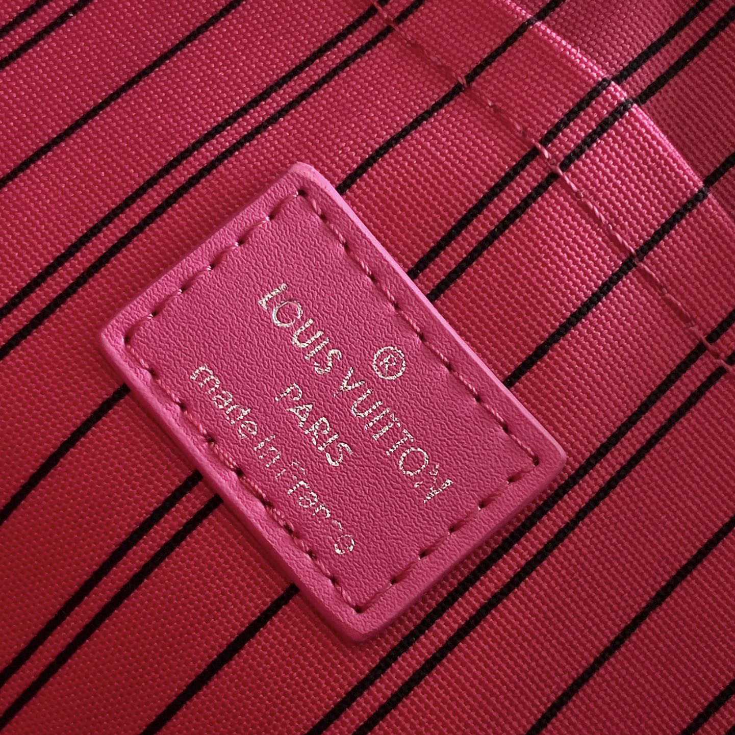 Louis Vuitton Pochette Voyage Souple    M13356 - DopestKickz