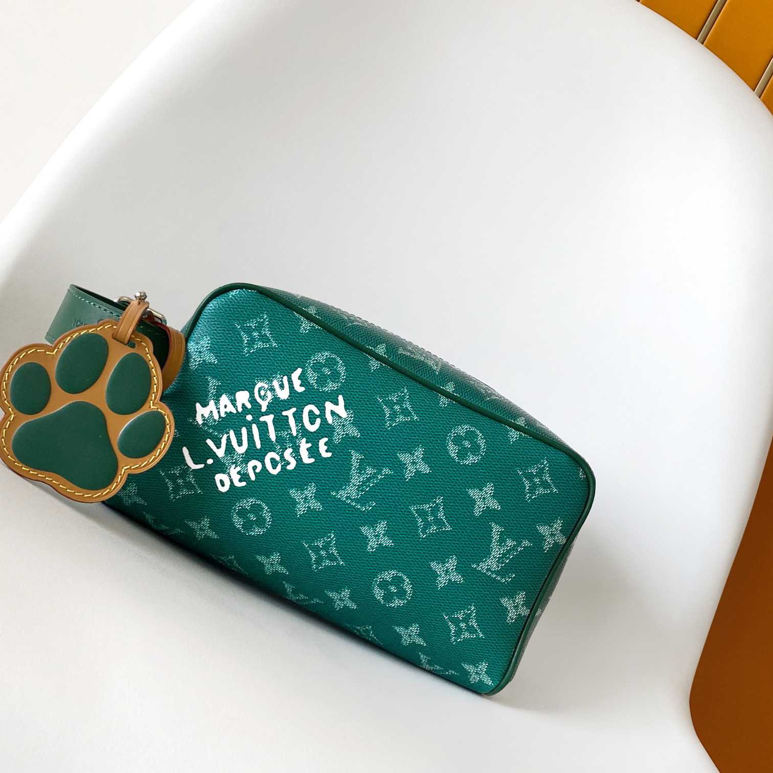 Louis Vuitton Locker Dopp Kit    M12688 - DopestKickz