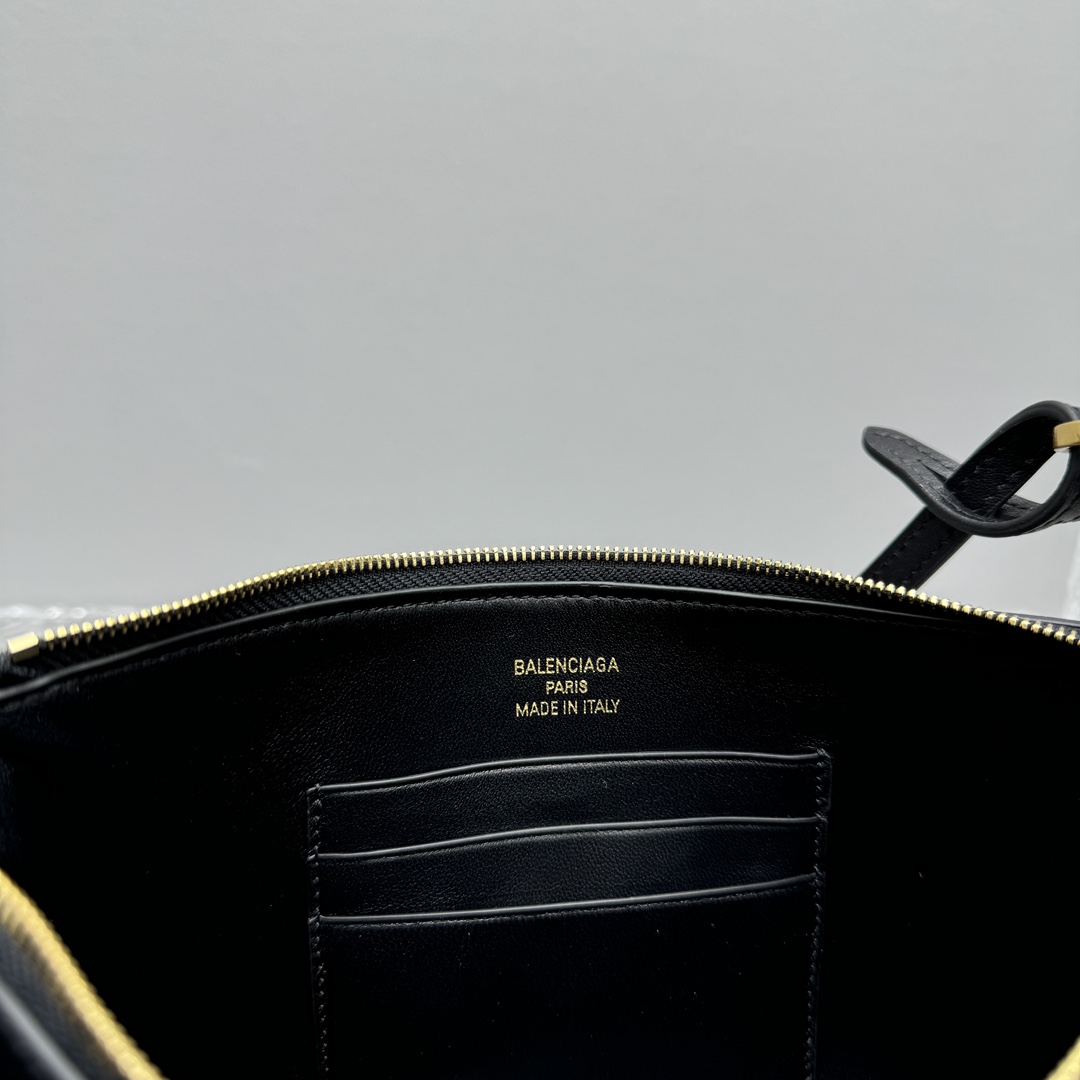 Balenciaga Rodeo Sling Pochette In Black - DopestKickz