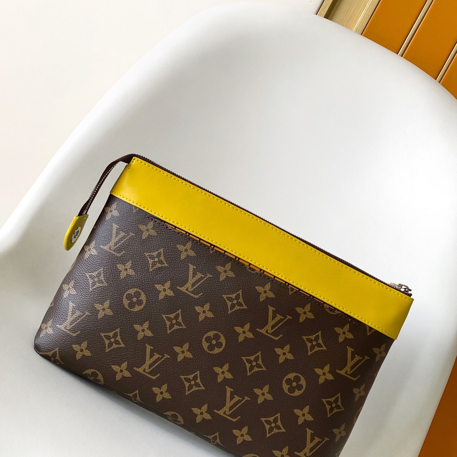 Louis Vuitton Pochette Voyage Souple    M13198 - DopestKickz