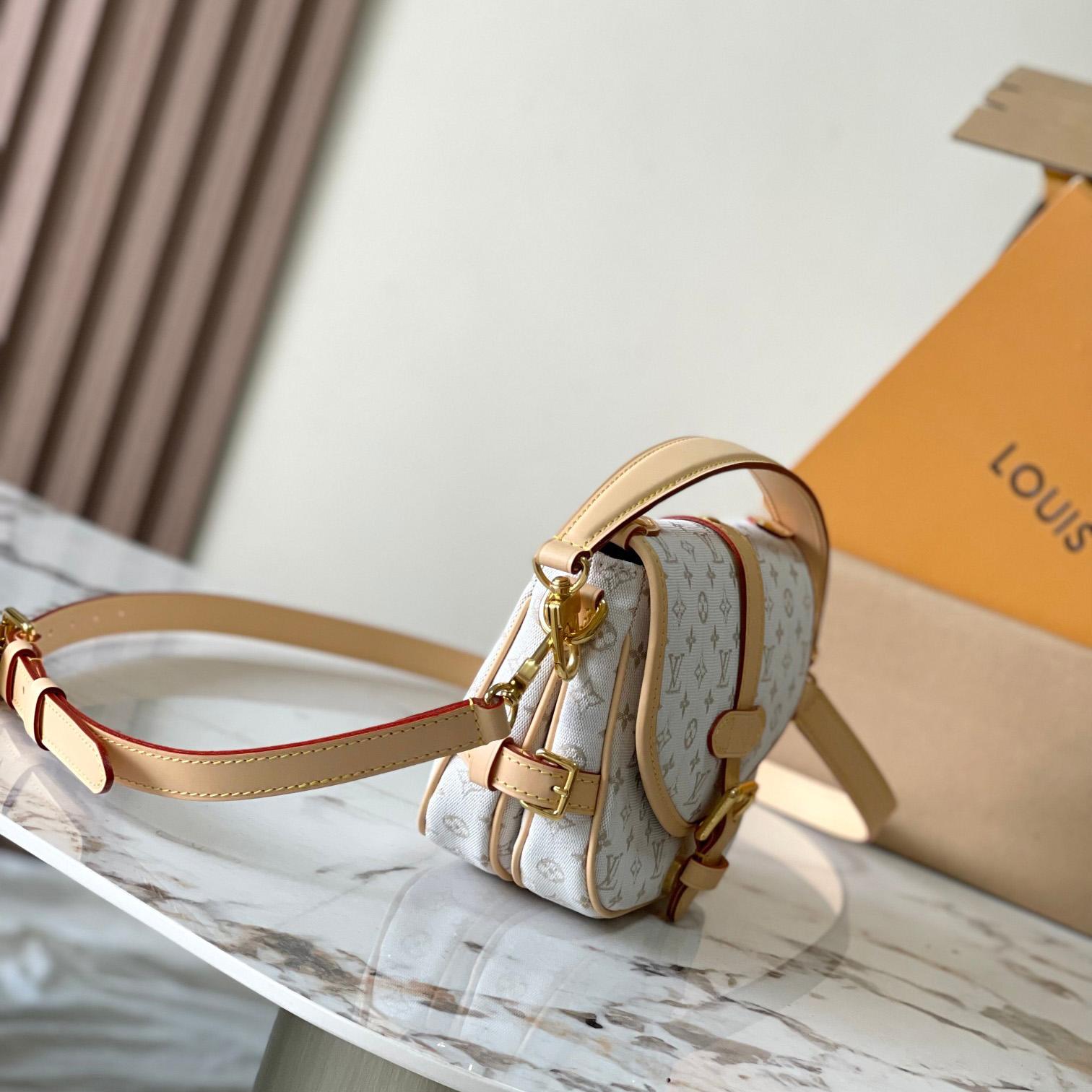 Louis Vuitton Saumur BB     M12327 - DopestKickz