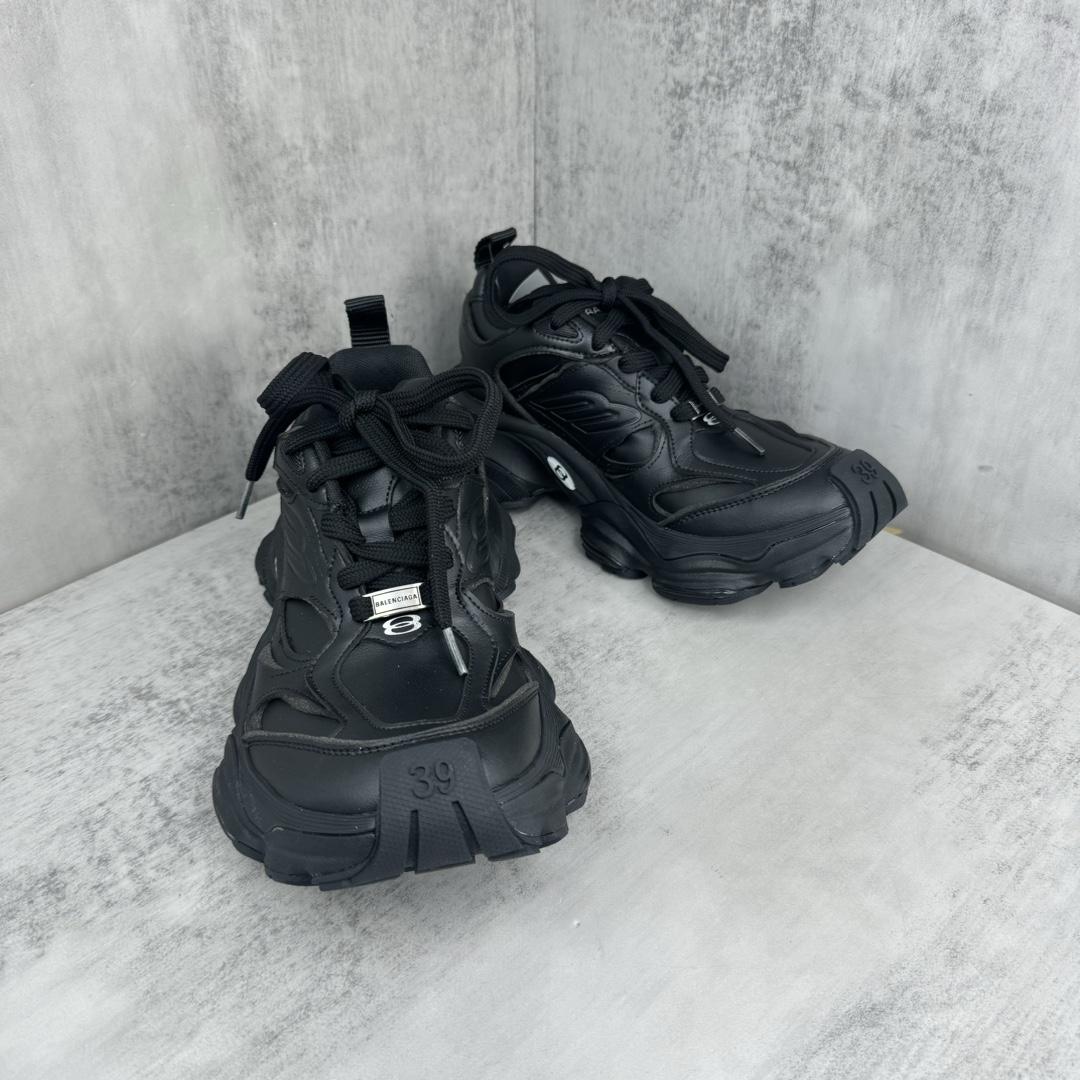 Balenciaga Cargo Sneaker - DopestKickz